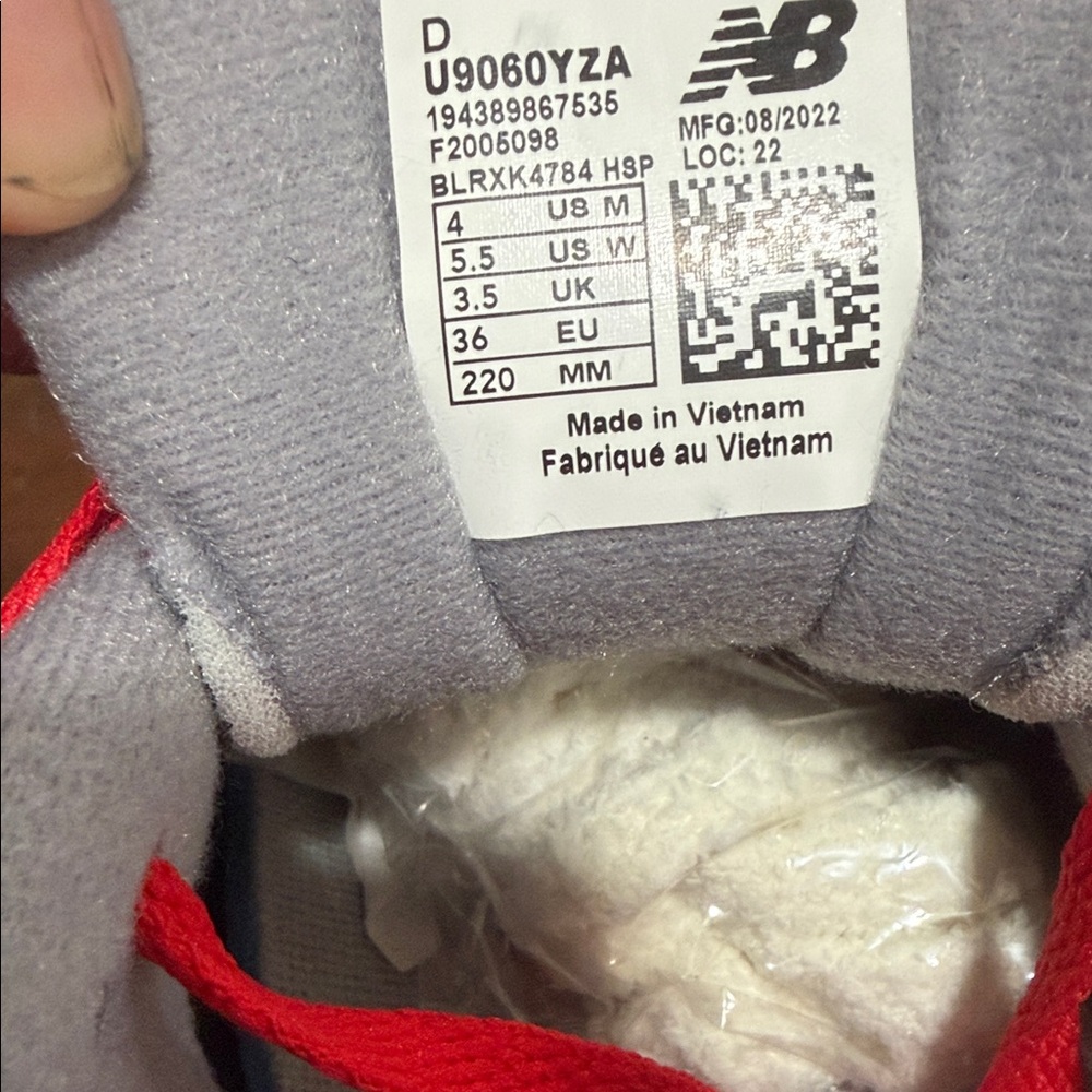 New Balance Carbon Grey and Red Lifestyle Shoes - Picture 4 of 4